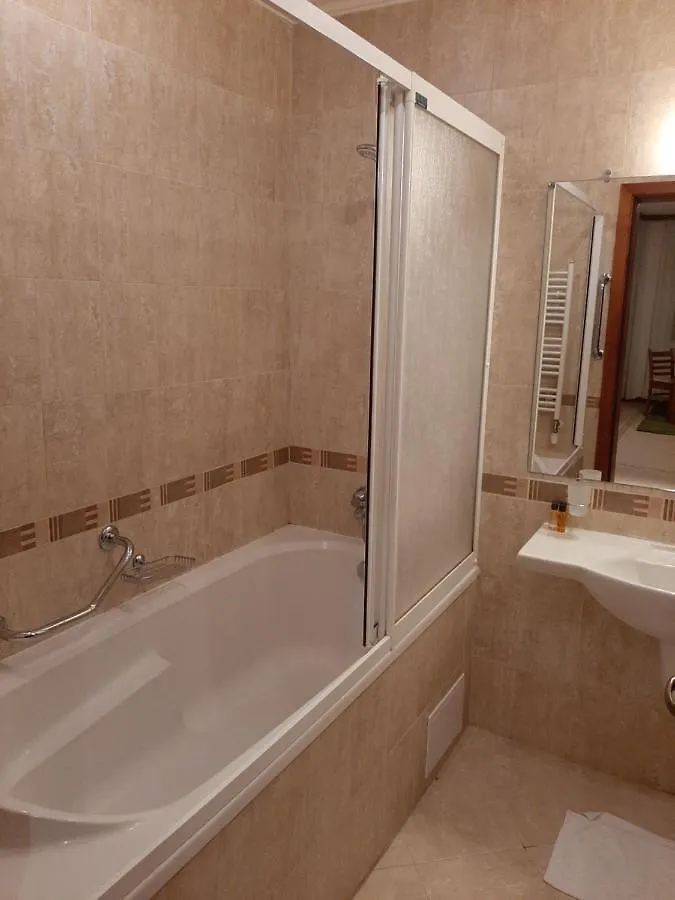 Free Spa В Св. Иван Рилски - Сладък Дом Сред Лукс Bansko Bulgaristan